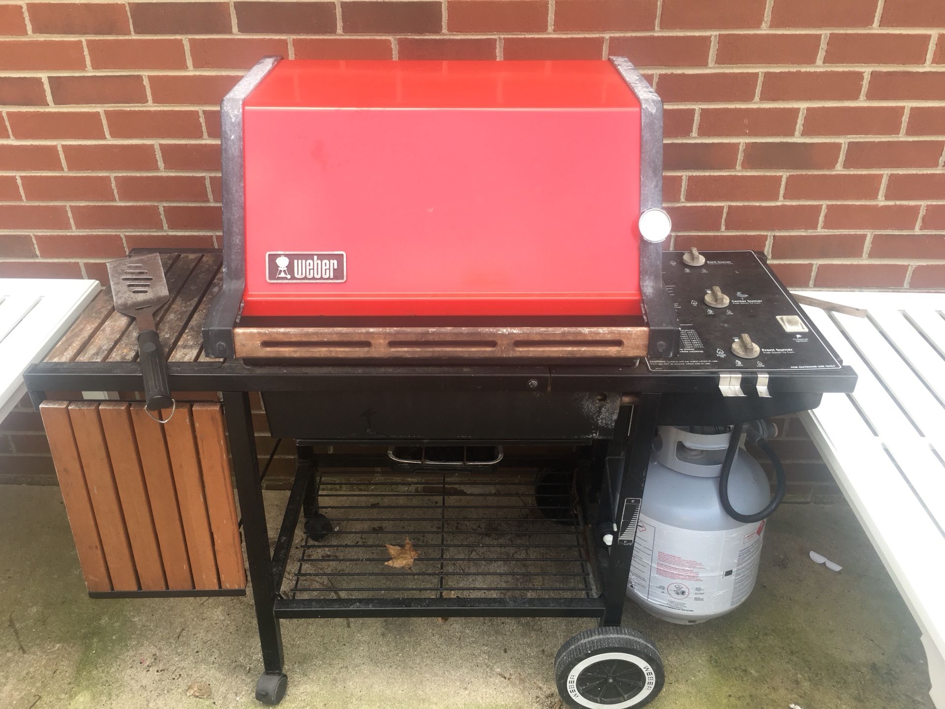 Weber Genesis 1000 Gas Grill