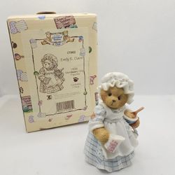 New 1996 Cherished Teddies Emily Claire Member 4.5" Figurine bear cooking 

MINT CONDITION,  STORED IN THE BOX, COMES WITH ORIGINAL PACKAGING
Never di