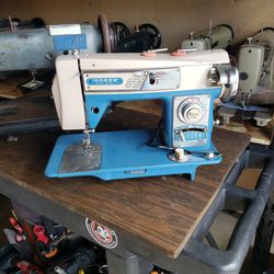 (Pending)      FREE Vintage Morse Sewing Machine Made By Toyota 
