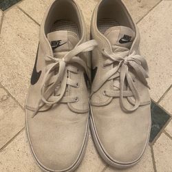 Nike SB