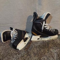Bauer Ice Skates
