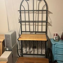 Backers Rack With Wine Bottle Slots 