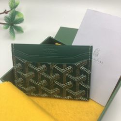 Brand new green card pack