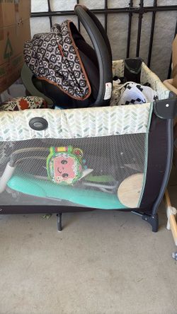 Graco Play Pen