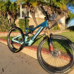 Orbea Rise M20 - Size Large