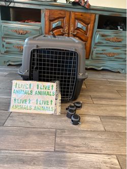 PET travel cage