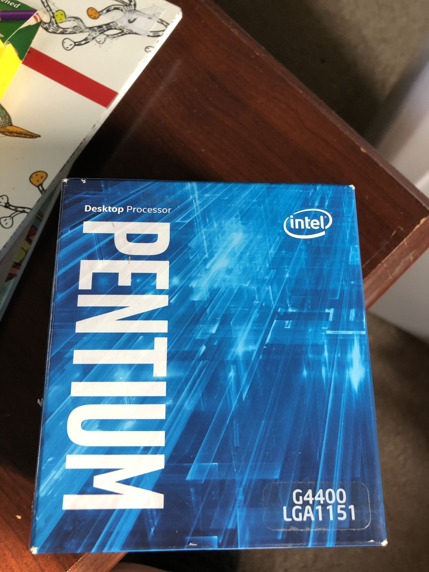 Intel pentium G4400 processor