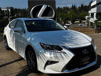 2018 Lexus ES 300h