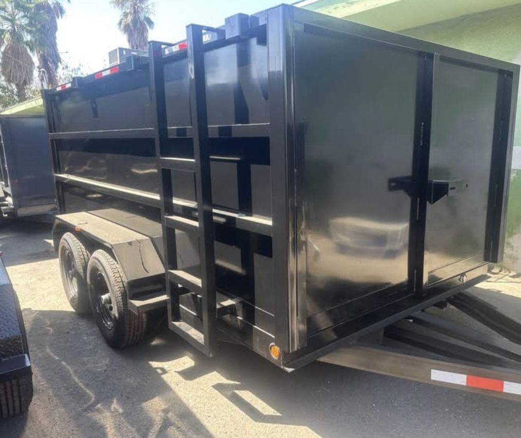Smooth Dump Trailer