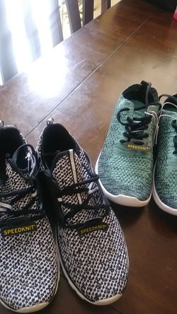 New size 9 1/2 both