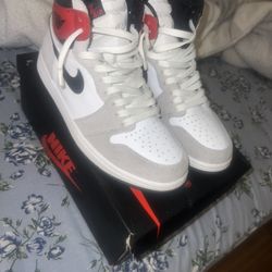 Smoke Grey Jordan 1s Size 8.5 Used 