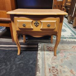 French Provincial Nightstand/End Table 