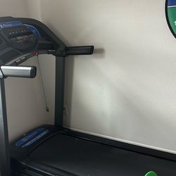Horizon T101 treadmill