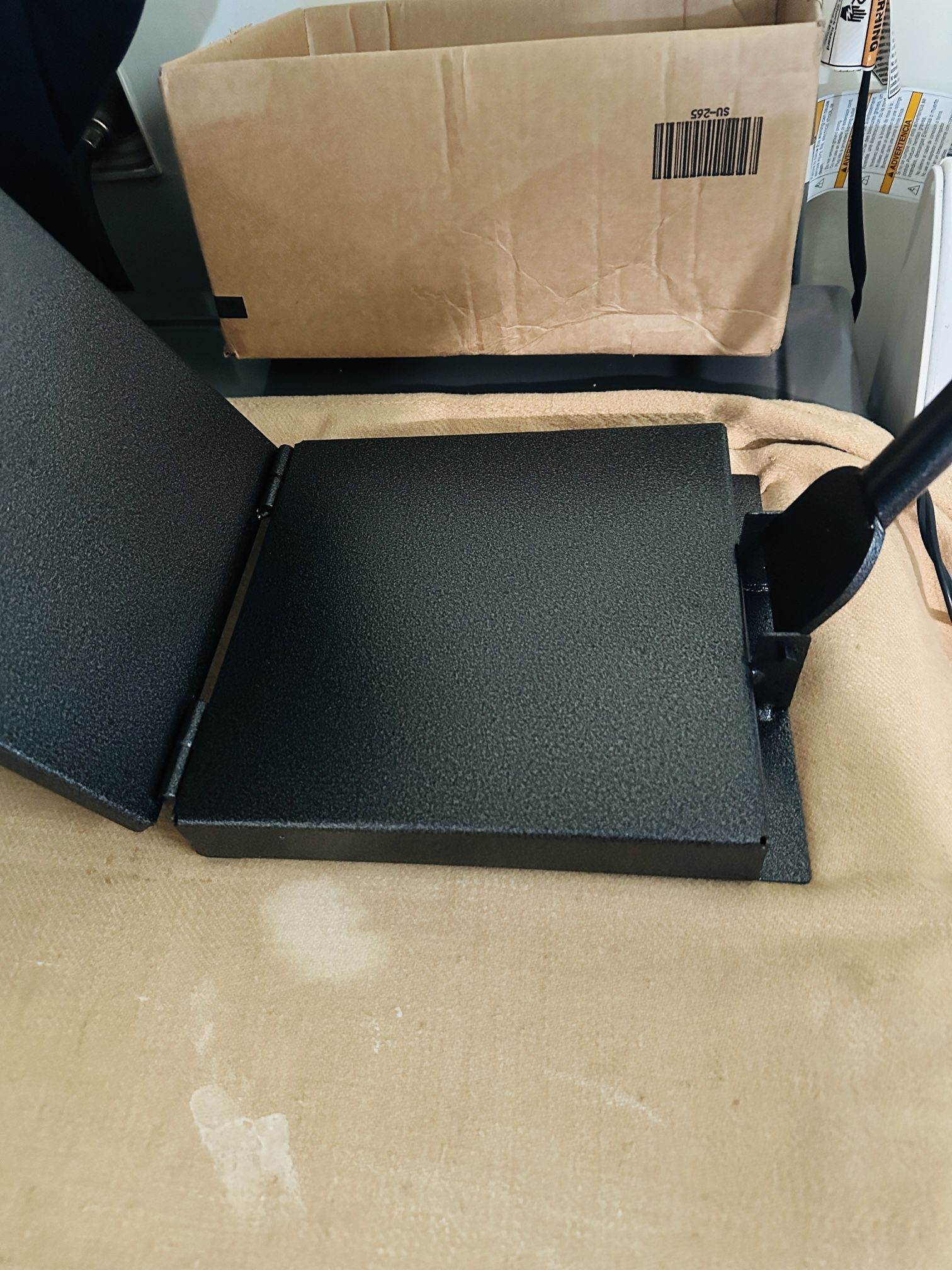 Manual Flower/Corn All Metal Tortilla Maker Press 9.5” X 9.5” Square Made in Mexico