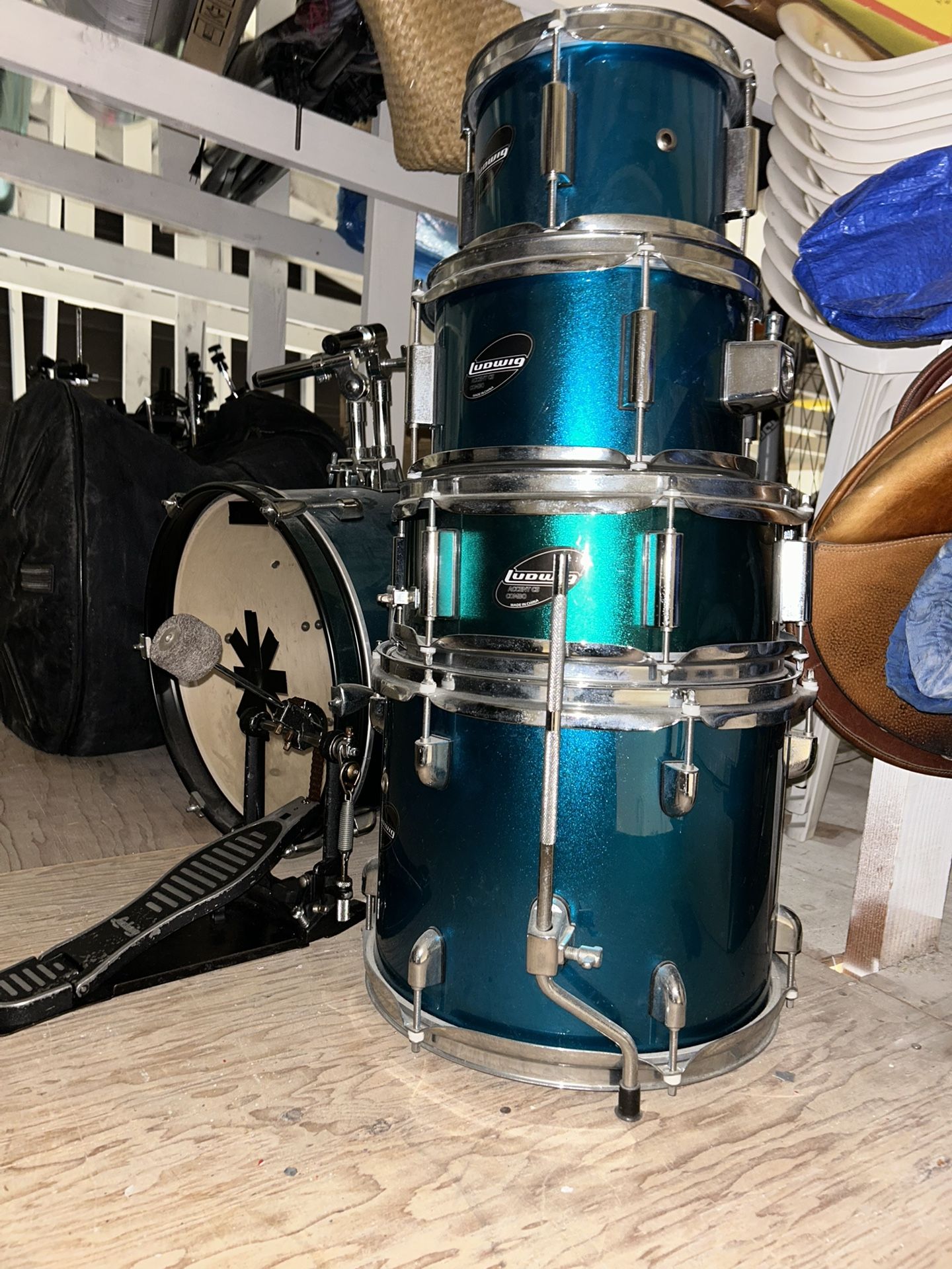 Ludwig Drum Set , Solid Great Sound