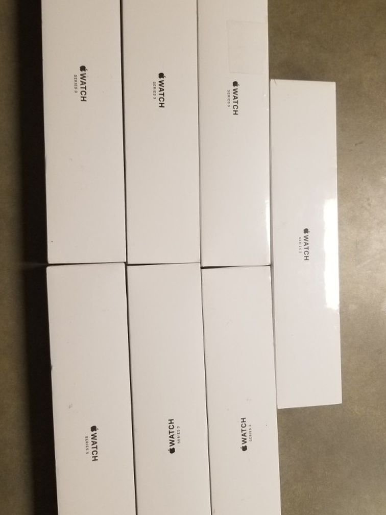 Apple watch 3rd Series 42mm Brand new Sealed