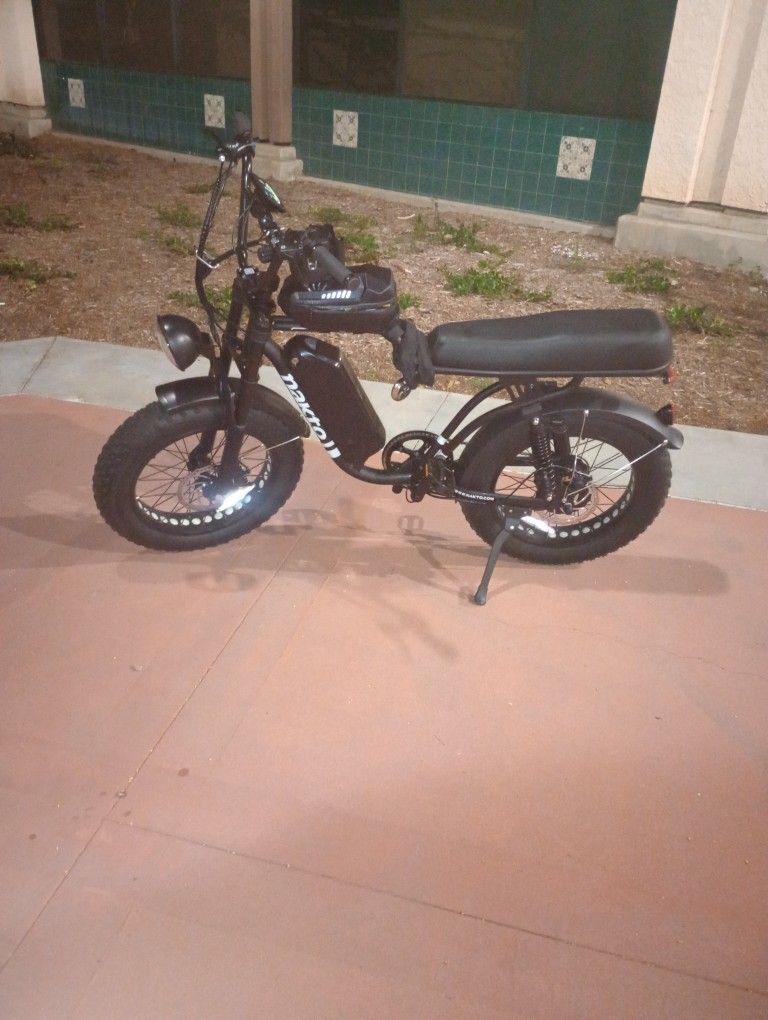 Nakcco E Bile