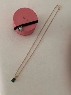 Tous Malachite Bear Pendant Gold Bead Chain Necklace.