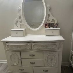 Dresser $60