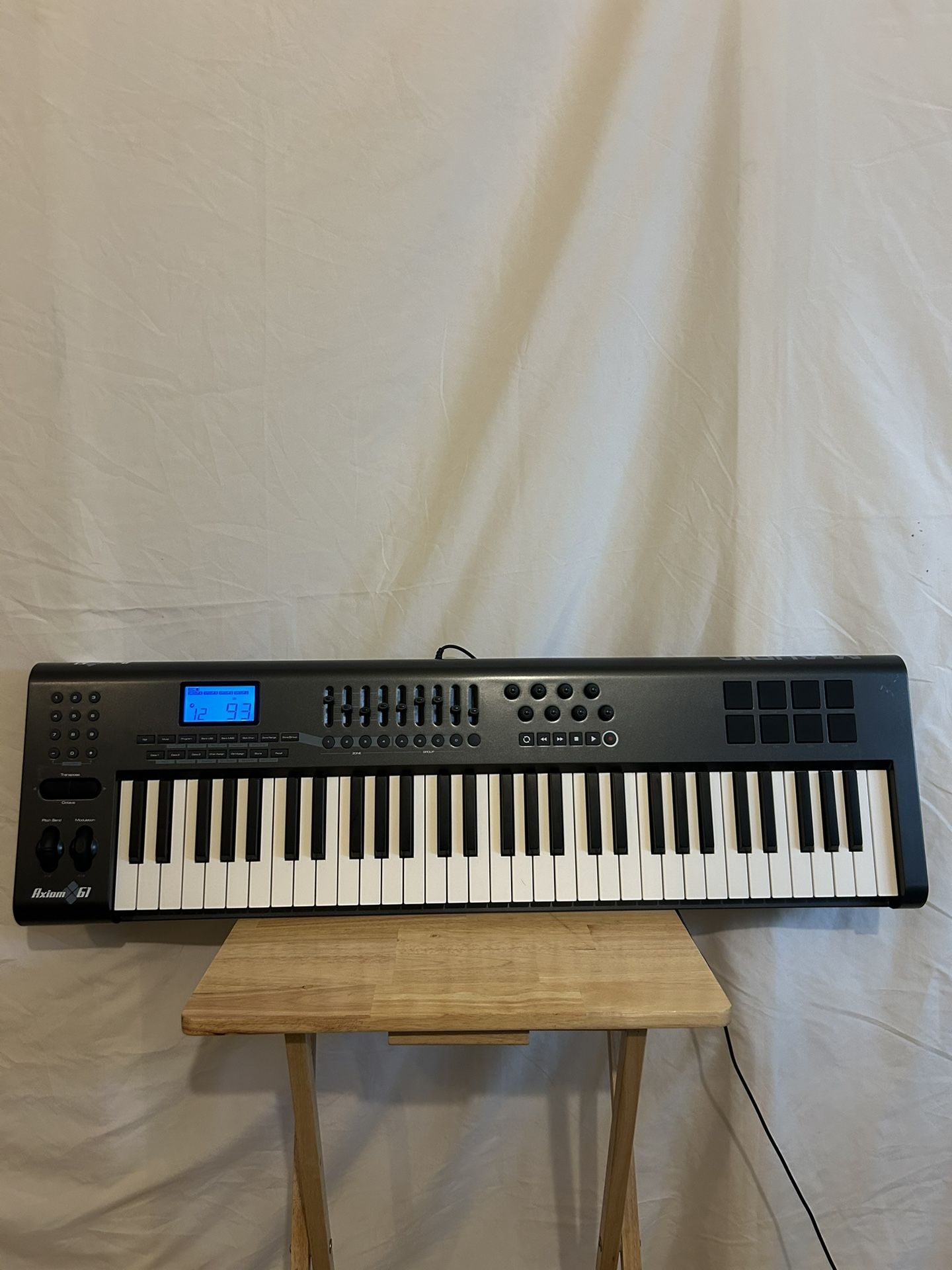 M-Audio Axiom 61 MIDI Keyboard Controller