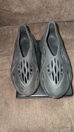 adidas Yeezy Foam Runner Onyx Black Men's US 11