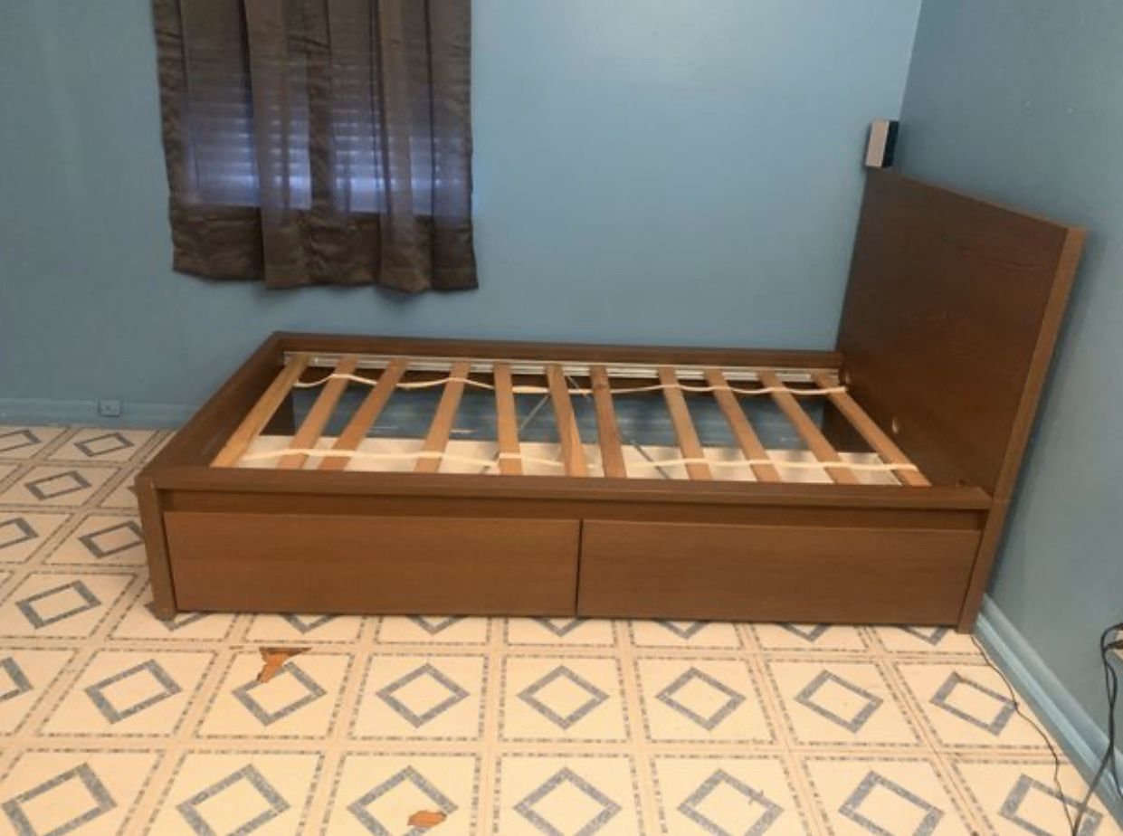 Twin bed frame