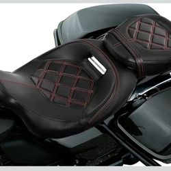 Motorcycle Low Profile Two-Piece 2-Up Driver Passenger Seat For Harley Touring Road King Street Glide Road Glide Electra Glide CVO 2009-2023,Red Stitc