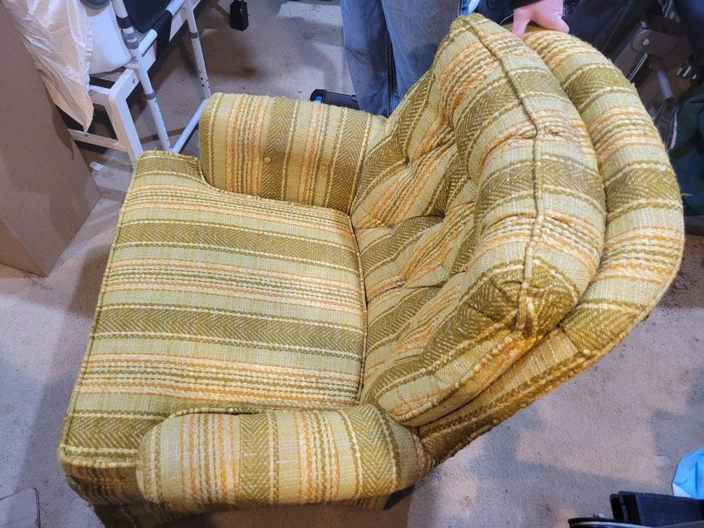 Vintage Retro 70s 80s Couch Good Bones Damaged Upholstery 