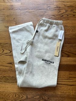 Light oat essential sweats