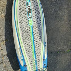 Like New Full Surfboard 5 Ft 8 In