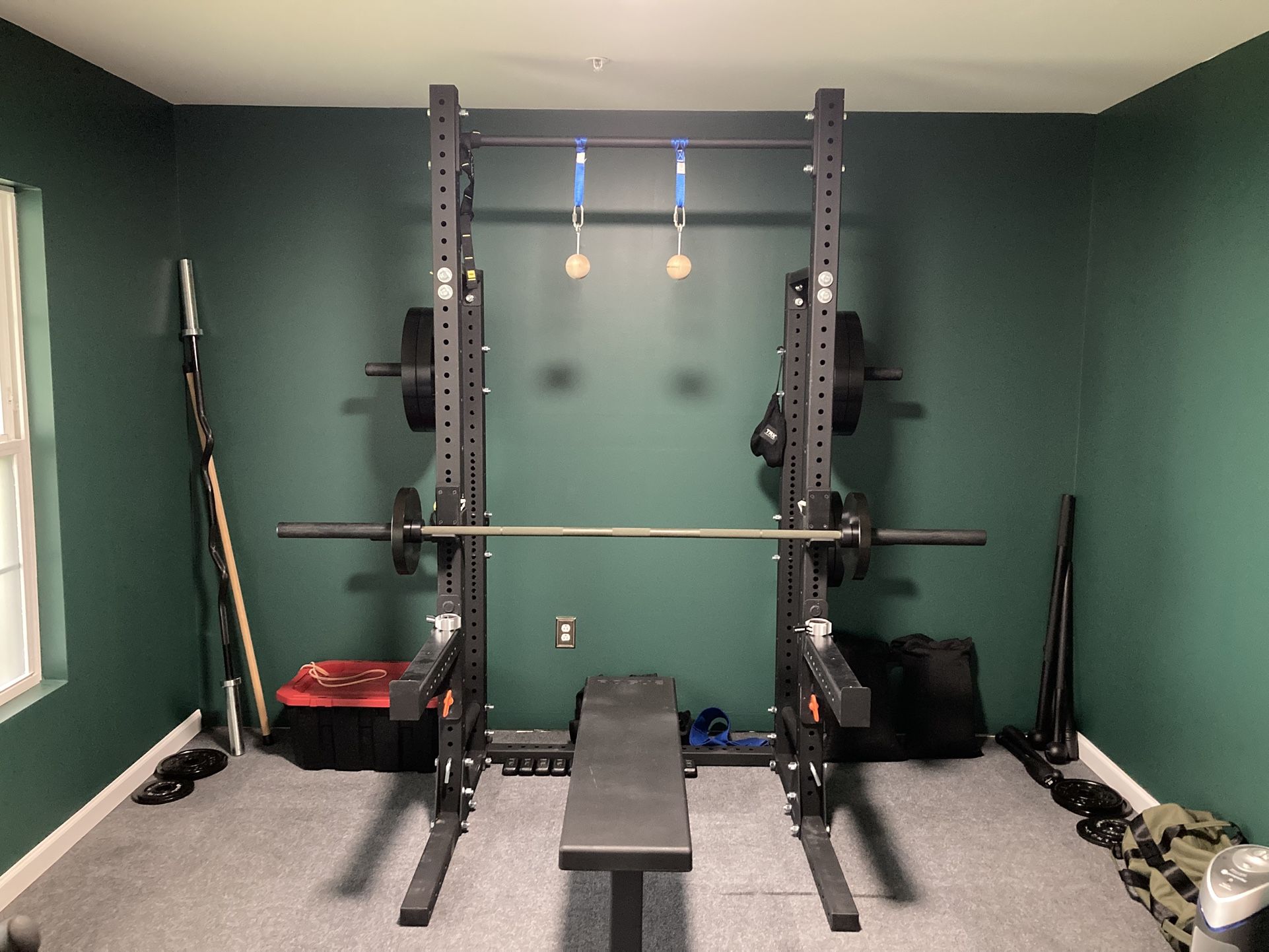 Rogue HR 2 Half Rack and accessories
