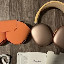 AirPods Max Orange