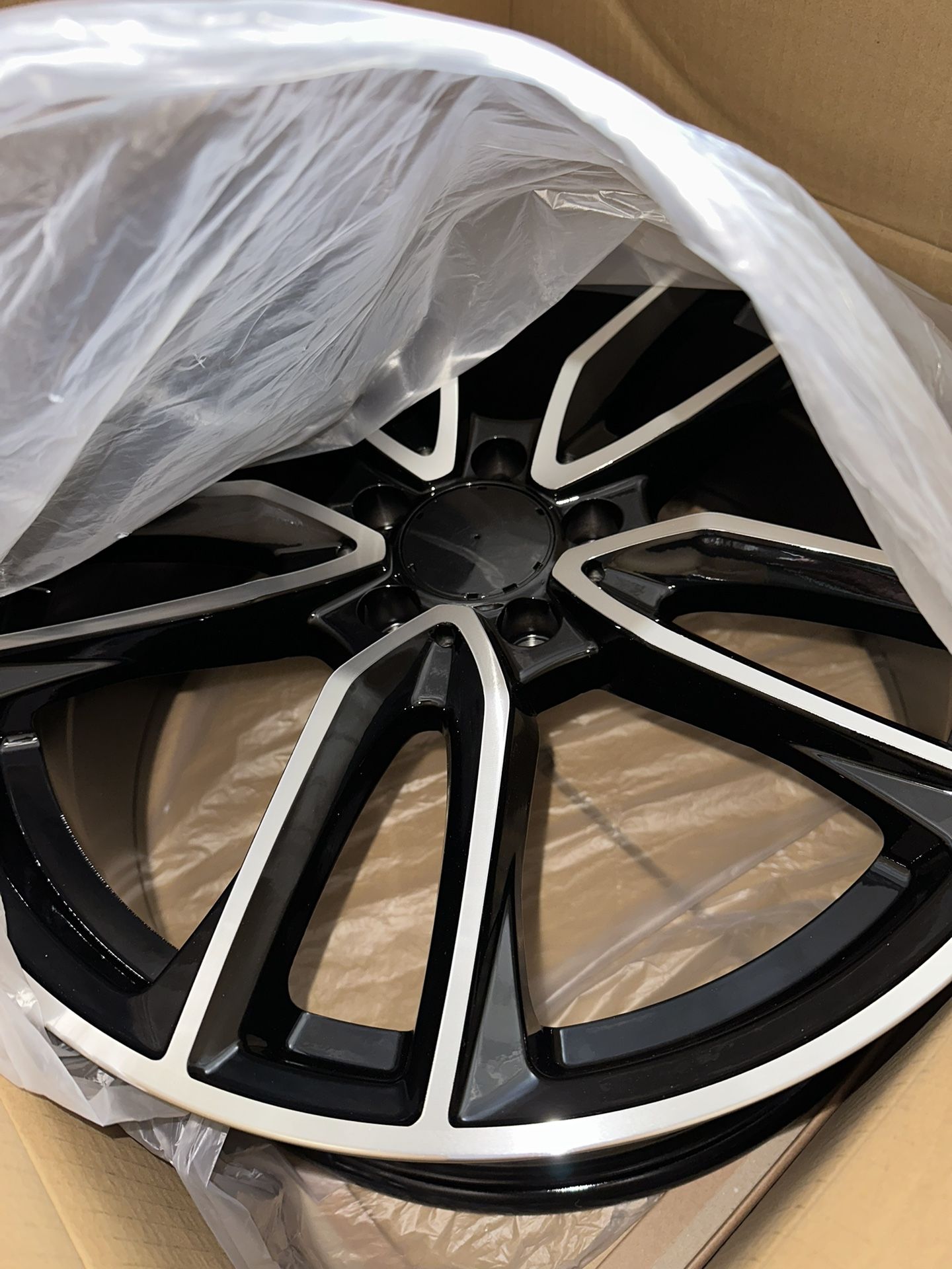 Brand New Amg Rims