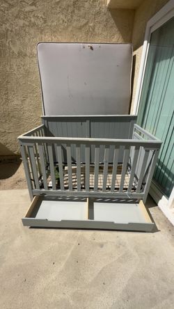 Gray Wooden Baby Crib with Drawer