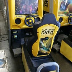 Dual Smash Drive Arcade Game