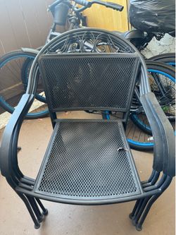 Patio Dining Set – Metal Mesh Table + 4 Chairs