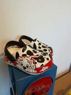 Toddler Dalmatian crocs size C5