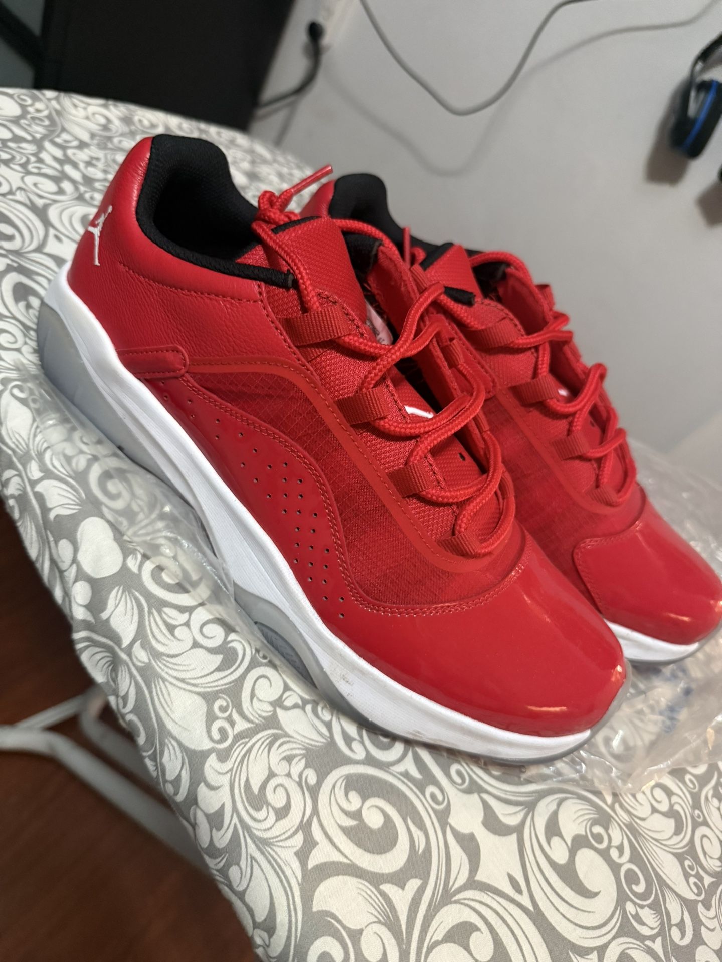 Nike / Jordan / 10.5