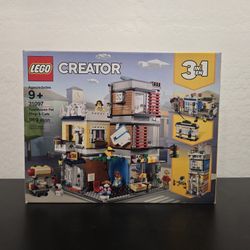 LEGO Townhouse Per Shop & Cafe 31097 NEW
