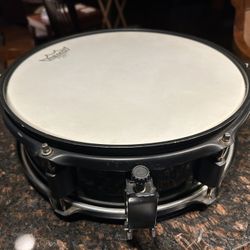 13” Snare Drum with Remo Ambassador Batter Head 