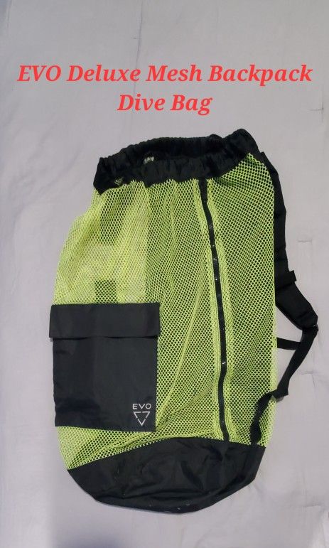 Deluxe Mesh Backpack Dive Bag.