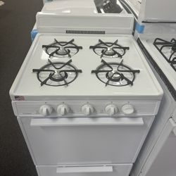 RANGE GAS BRAND NEW 