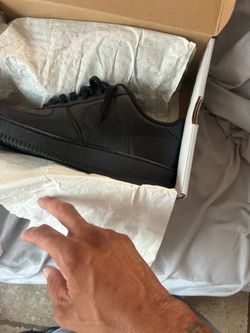 Air Force ones size 11 hmu real deal $75