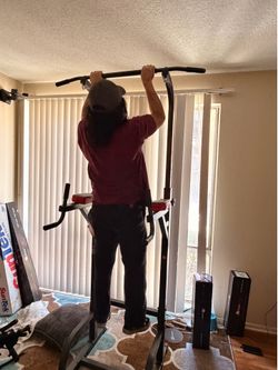 Pull up bar