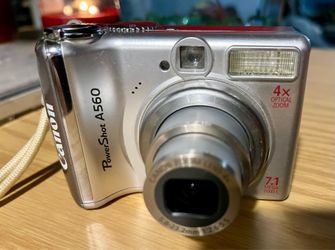 Canon PowerShot A560 7.1MP Digital Camera Silver Tested Working No SD Card