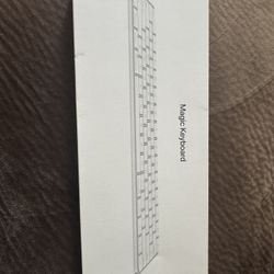 Apple Magic Keyboard New 