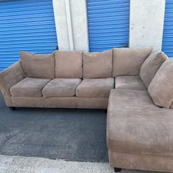Sectional Couch, Very Clean 