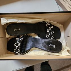 Bass Womens 7.5 Shoes Heels