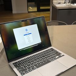Macbook Air M2 2022