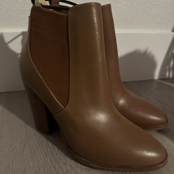 Boots Size 8.5